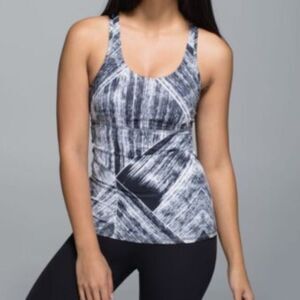 Lululemon Crossback Tank Heat Wave Womens Size 2 Black and White